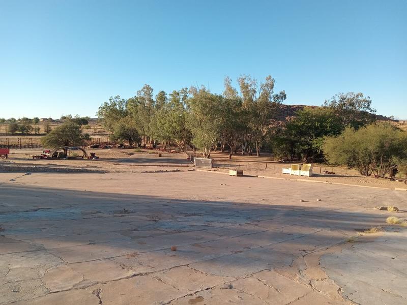 4 Bedroom Property for Sale in Kakamas Northern Cape